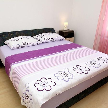 Apartman Dinka Трогир Экстерьер фото
