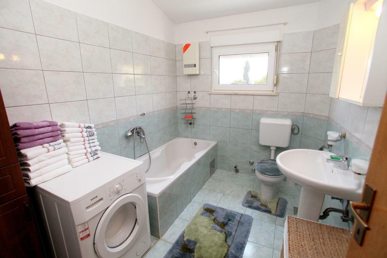 Apartman Dinka Трогир Экстерьер фото
