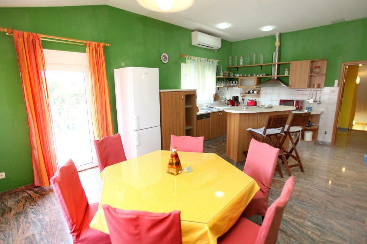 Apartman Dinka Трогир Экстерьер фото